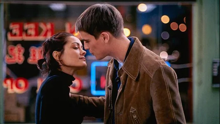 ТОП романтических комедий на вечер: лучшие ромкомы нулевых фото