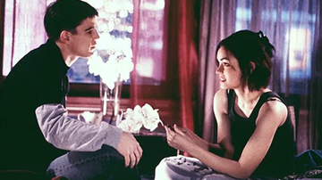 ТОП романтических комедий на вечер: лучшие ромкомы нулевых фото