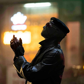 🏃 «Бегущий человек» 2025: премьера состоялась, критики спорят, касса растёт фото 4 🏃 «Бегущий человек» 2025: премьера состоялась, критики спорят, касса растёт фото