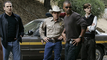 Топ зарубежных сериалов про полицию фото