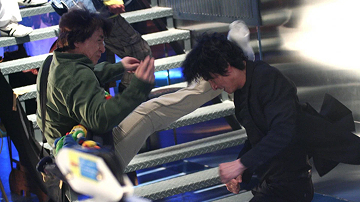 Много драк, юмора и никакого насилия: семейные фильмы с Джеки Чаном фото