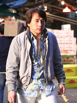 Много драк, юмора и никакого насилия: семейные фильмы с Джеки Чаном фото