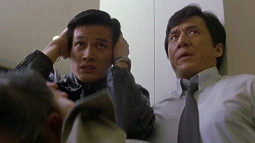 Много драк, юмора и никакого насилия: семейные фильмы с Джеки Чаном фото