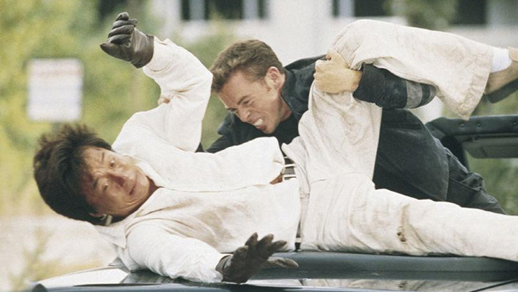 Много драк, юмора и никакого насилия: семейные фильмы с Джеки Чаном фото