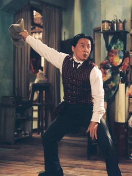 Много драк, юмора и никакого насилия: семейные фильмы с Джеки Чаном фото