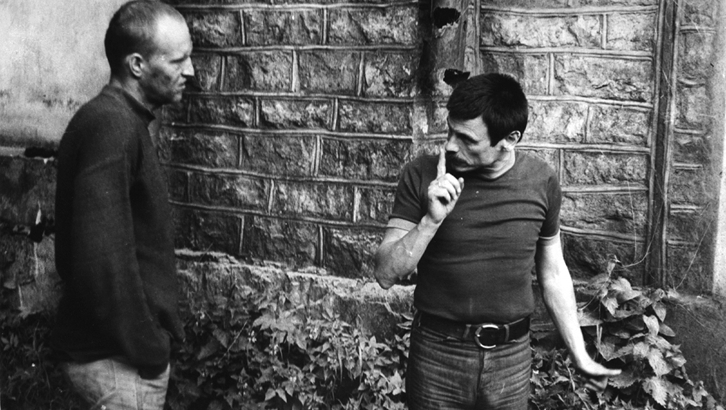 Футфетишисты и клинические перфекционисты: гид по самым эксцентричным привычкам режиссеров фото